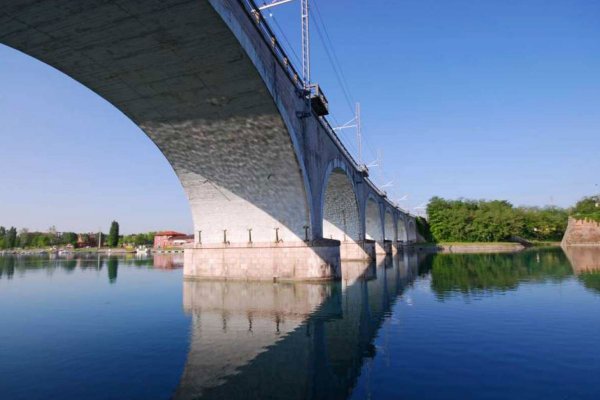 Bridge garda lake